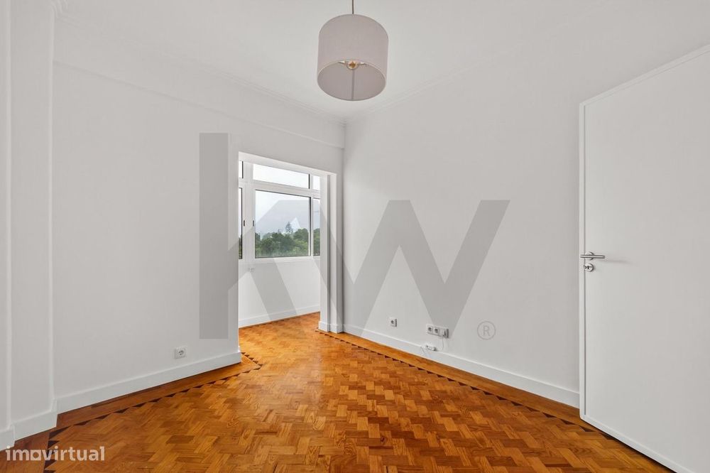 T2 remodelado para arrendamento na Ajuda