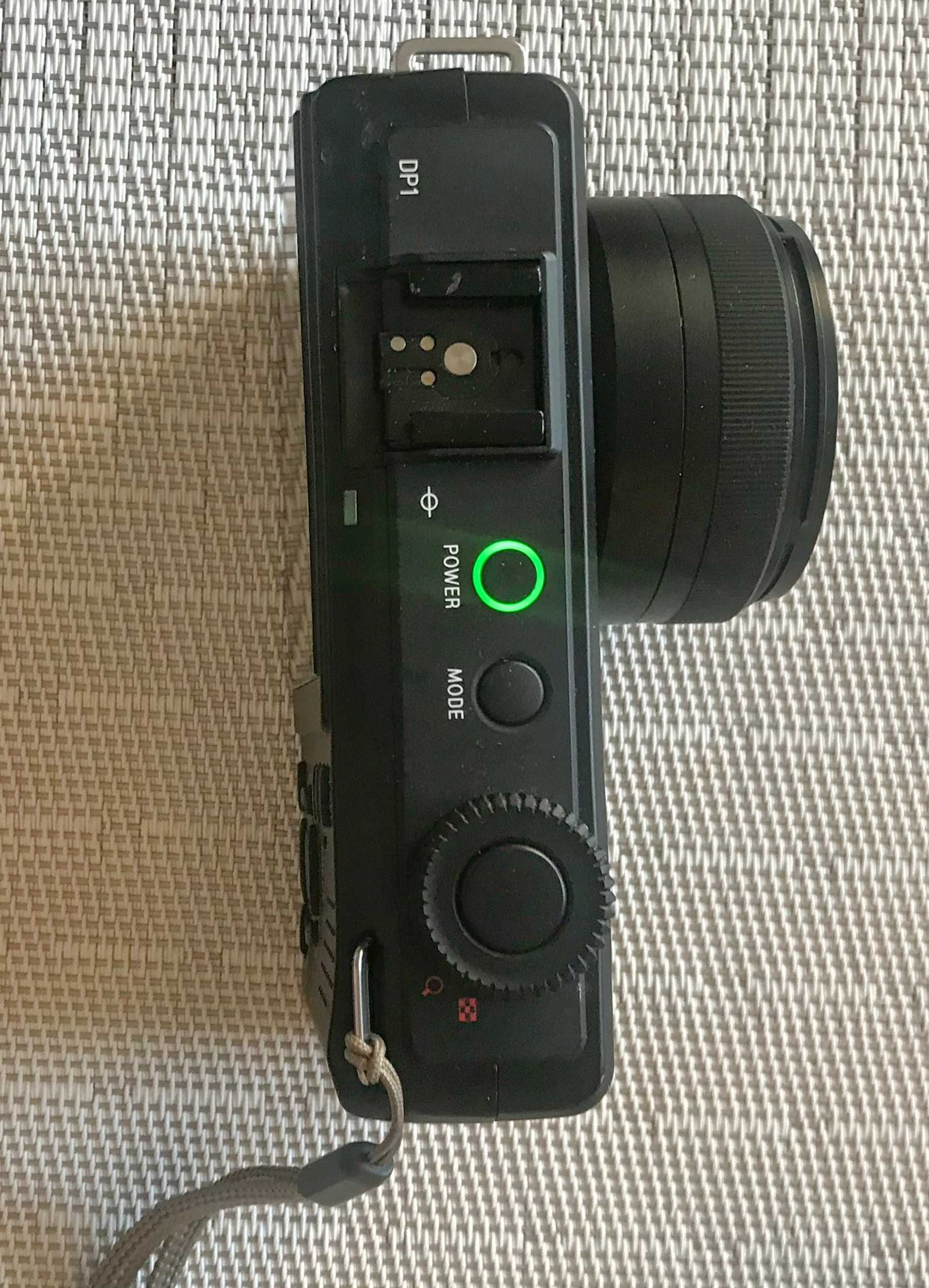 Unikalna Sigma DP1M, idealny stan