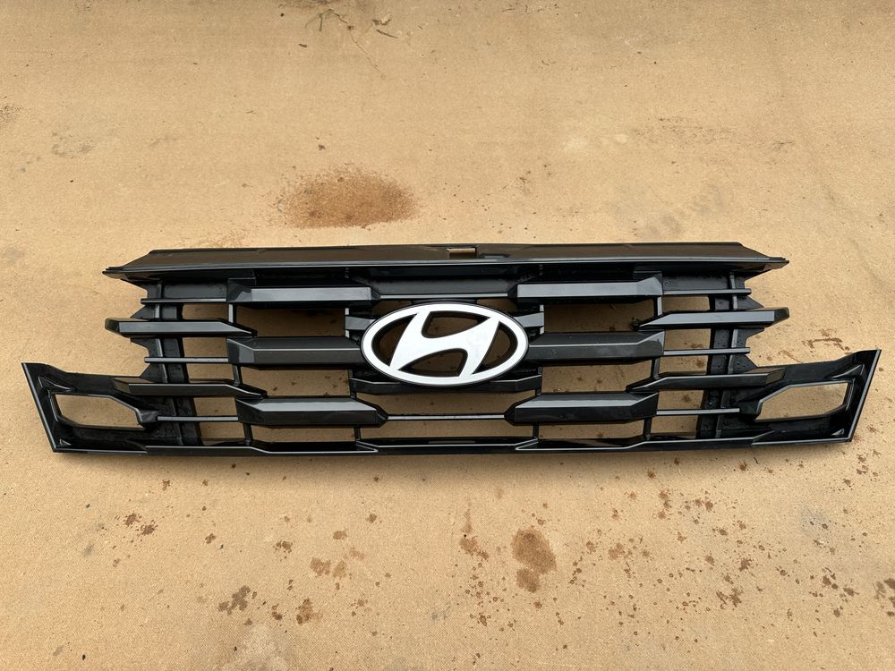 HYUNDAI TUCSON IV LIFT 2024- Решітка бампера радіатора нова оригінал