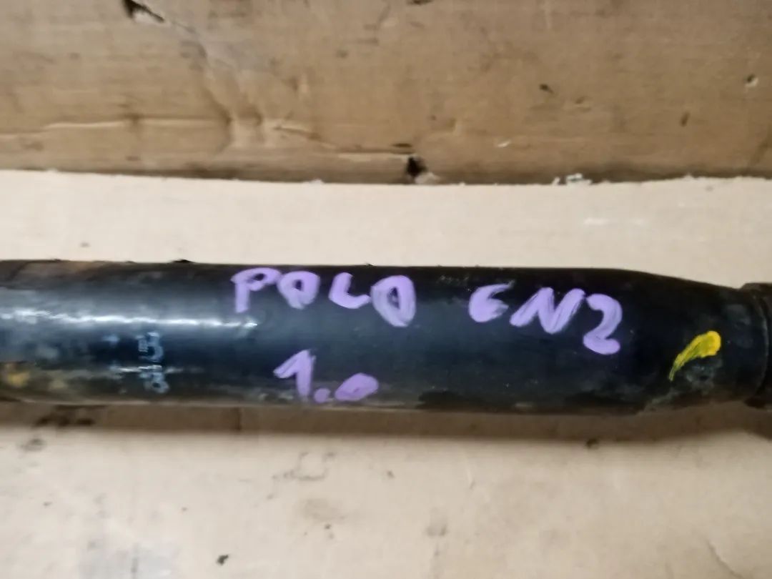 Półoś prawa długa półośka VW Polo 6N2 1.0 MPI