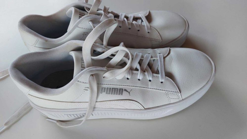 Buty damskie PUMA białe rozmiar 42