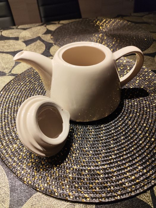 Dzbanek czajniczek w stylu Pagnossin