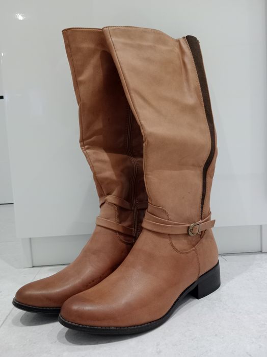 Nowe kozaki damskie rozmiar 38