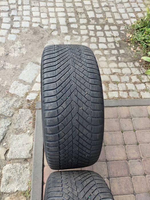 Felgi BMW 21 CALI AEZ 285/40/21 PIRELLI ZIMA 5X112 G07 G7x Seria 5