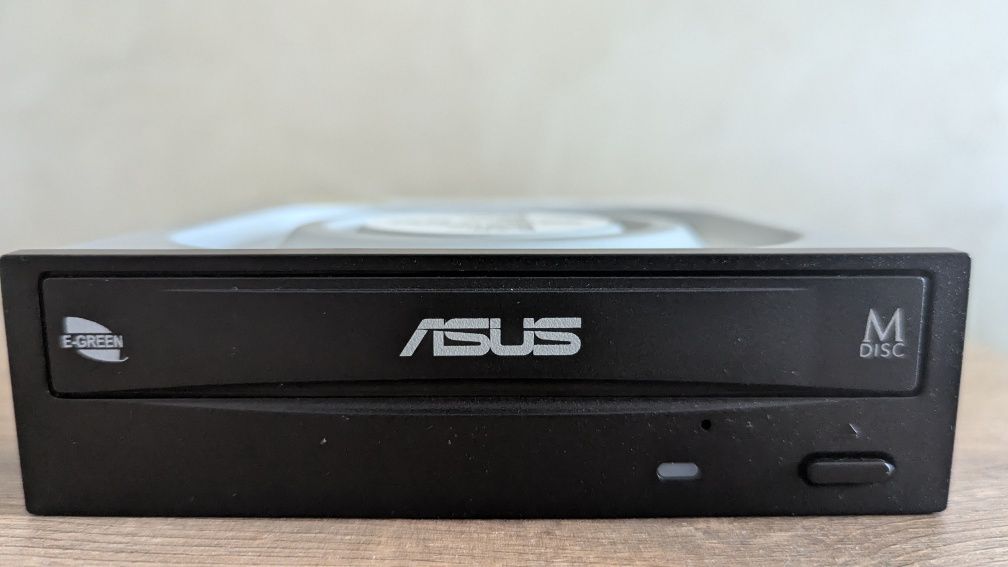 Оптичний привід DVD Asus дисковод