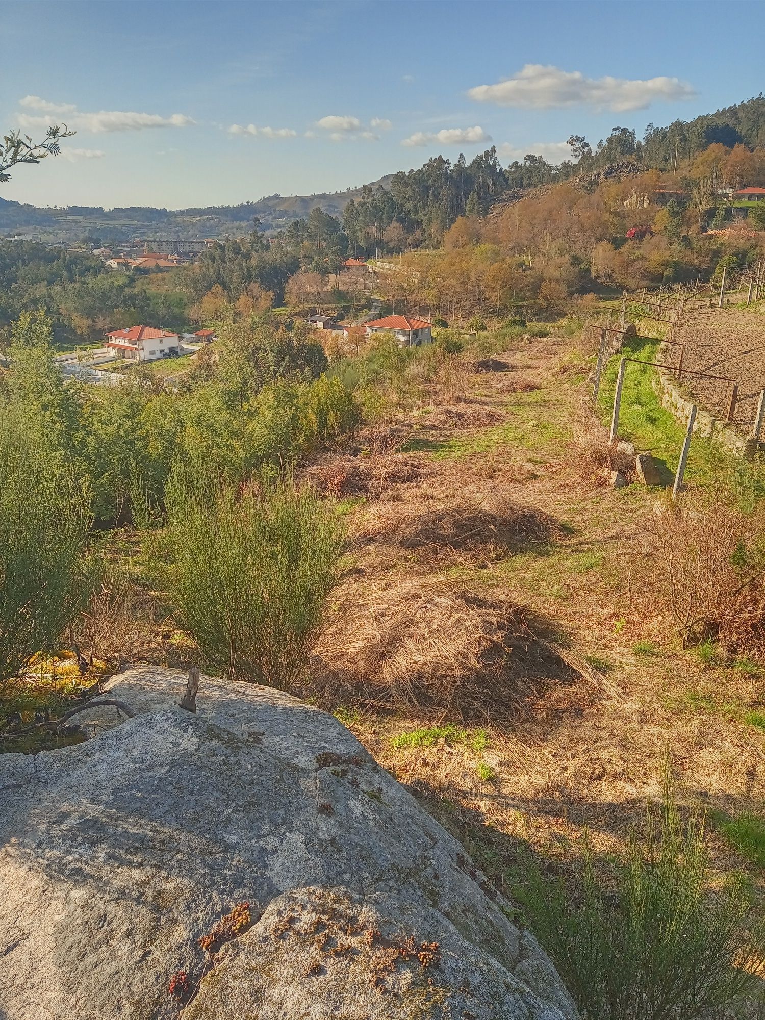 Vende terreno com projeto aprovado  arquitetura/