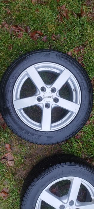 Alufelgi alutec z oponami zimowymi 5x114.3 205/55/16