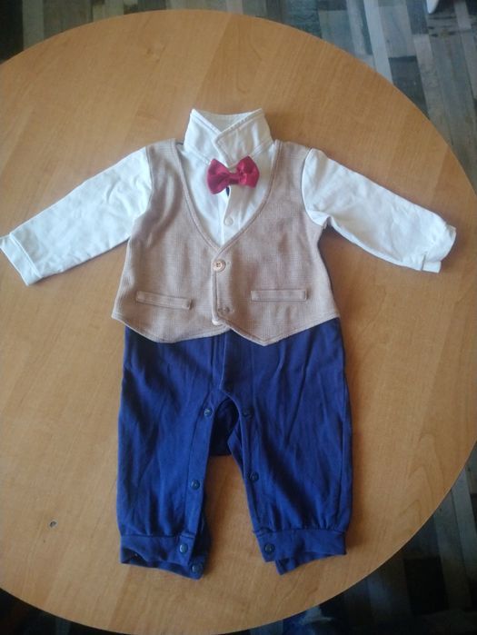 Pajac rampers kombinezon garnitur strój elegancki 80