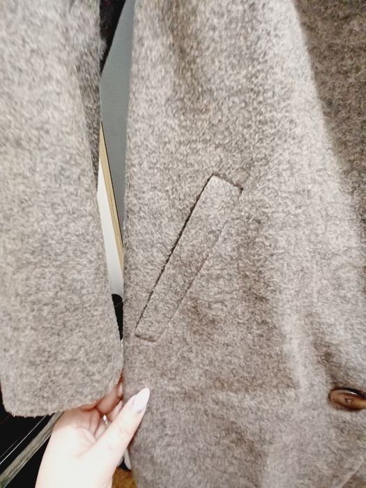 Кашемірове жіноче пальто