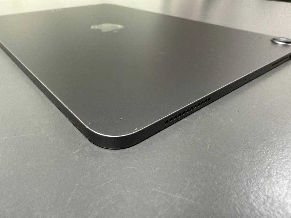 Планшет IPad Air 4 64gb wifi