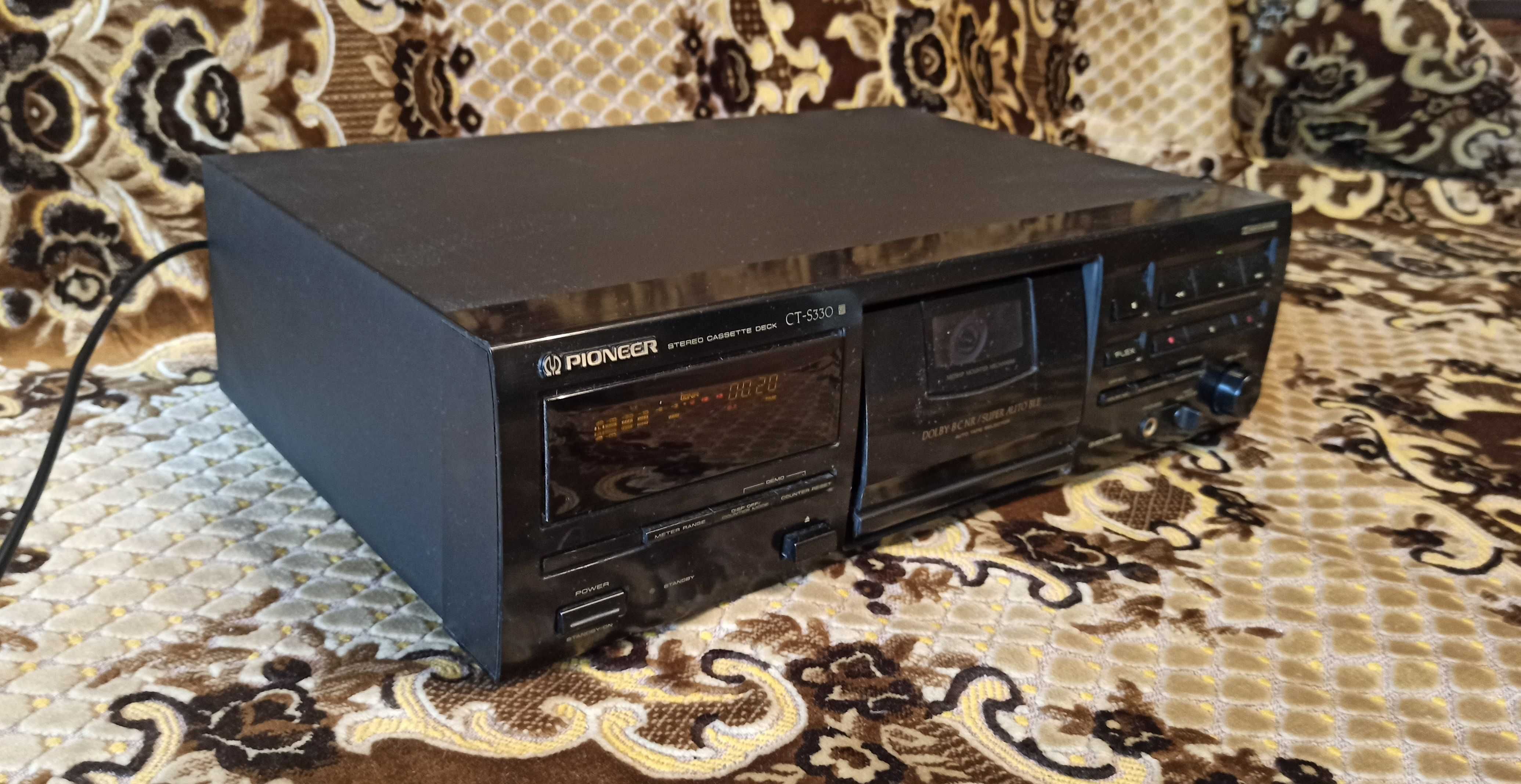 кассетная дека Pioneer CT-S 330