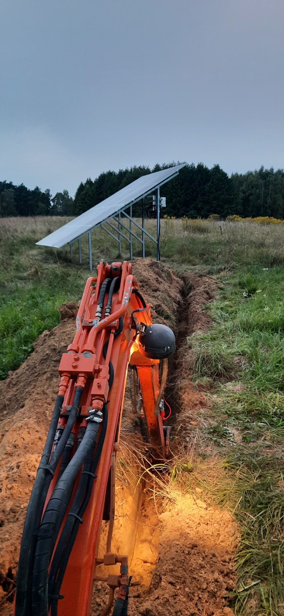 Minikoparka koparka bus wywrotka wiertnica ładowarka bobcat Brukarstwo