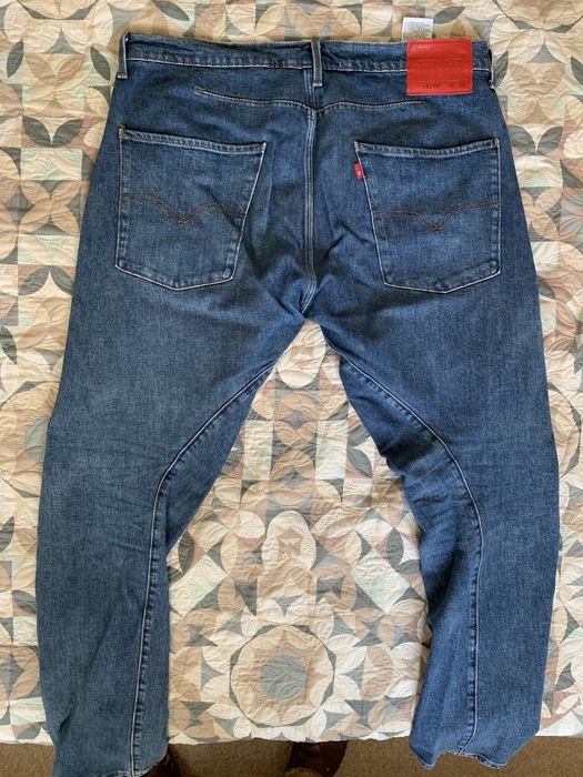 Джинсы Levi Strauss 512