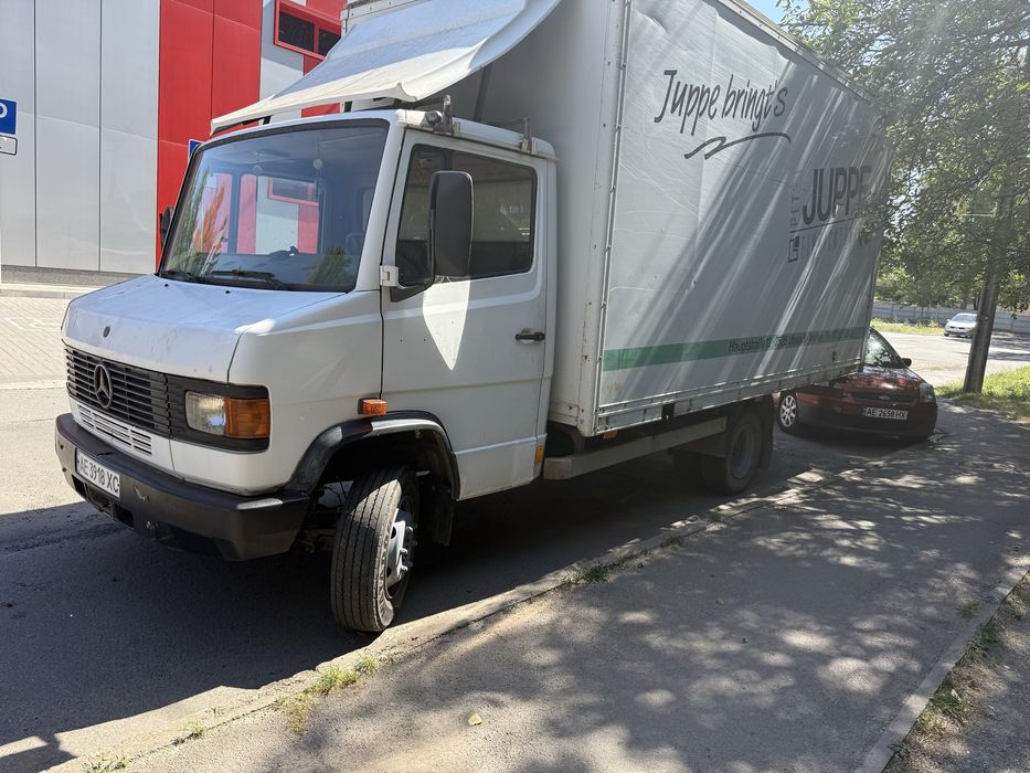 Продам мерседес 811D