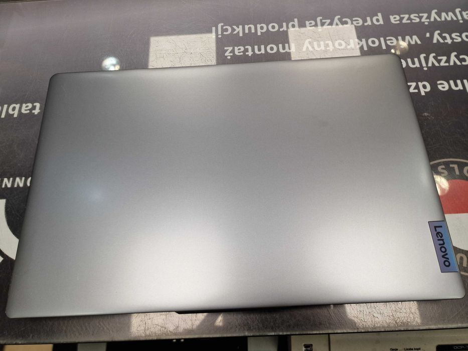 Lenovo Ideapad 3 15IAH8/ i5-12450H/ 16GB DDR5/ 512GB/ 15.6" FHD/ W11