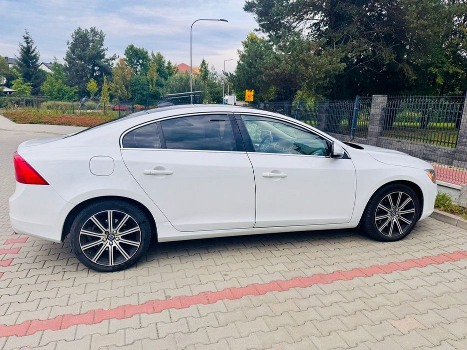 Volvo S60 AWD 245KM mały przebieg, bezwypadkowy