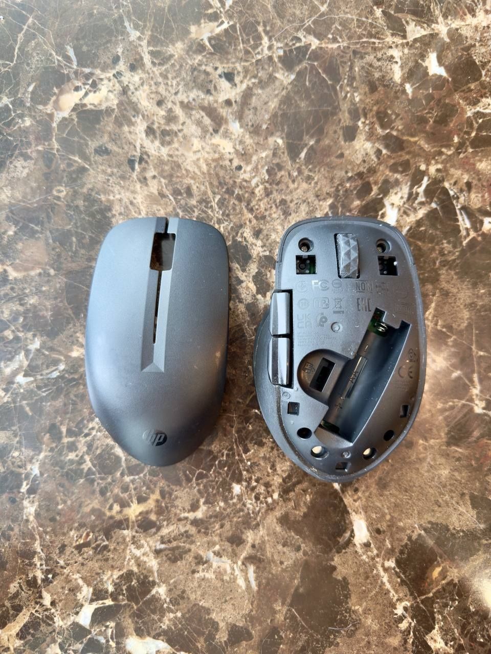 HP 435 Multi-Device Wireless Mouse