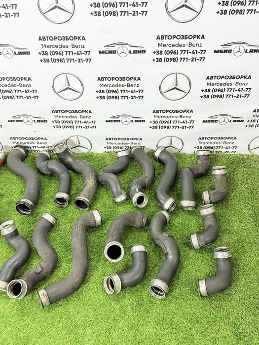 Патрубок інтеркулера шланг w203 w204 w211 w212 w164 w218 Mercedes Шрот