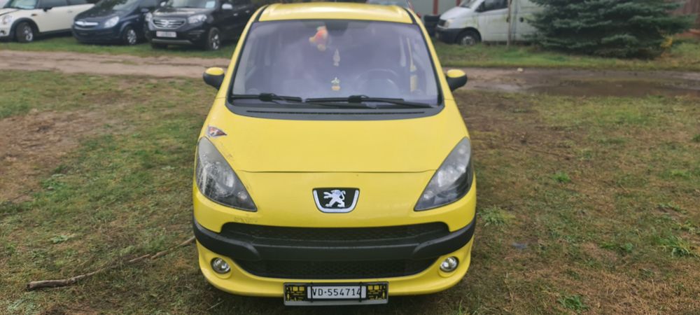 Peugeot 1007. Automat. Wersja Sporty. 1.6 B. Szwajcar. Bez korozji.Bez