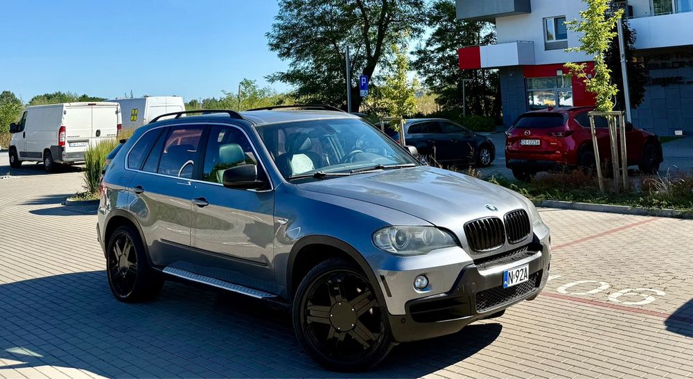 BMW X5 E70 4.8 V8 Automat | 2006 | 4x4 | Skóry | Hak | Zadbana
