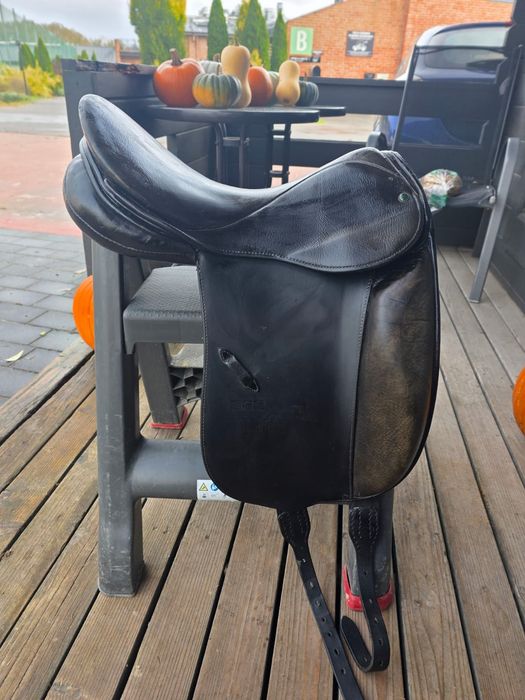 Siodło ujeżdżeniowe Stubben Excalibur 17,5