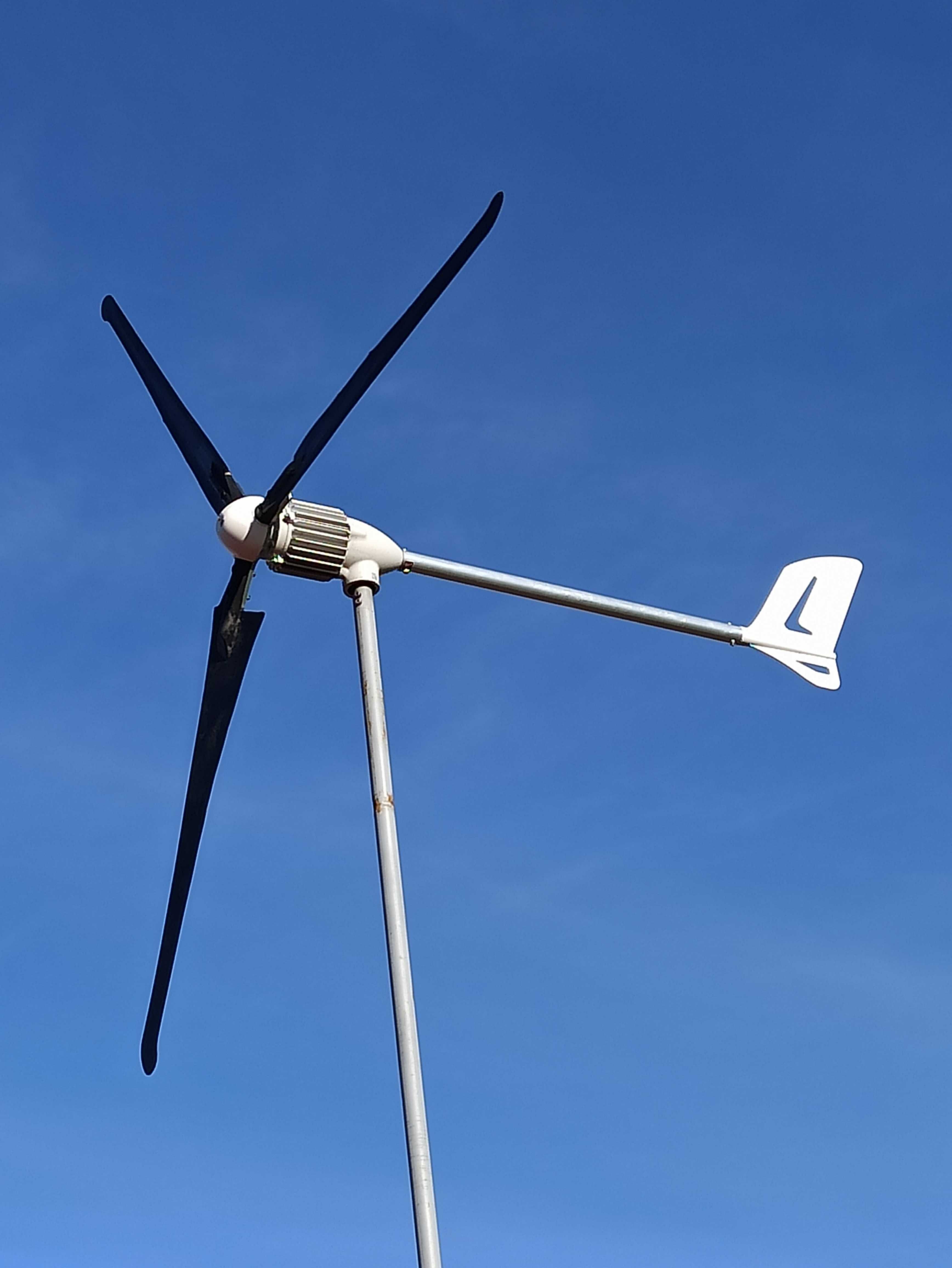 Turbina wiatrowa ongrid 2000w 350V