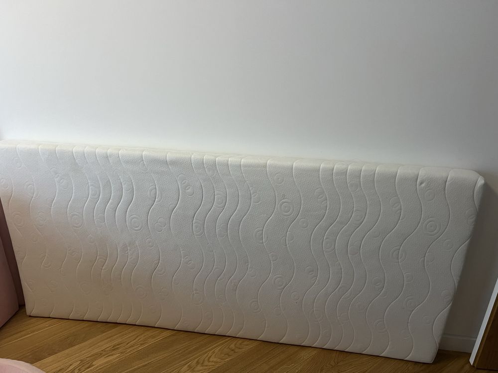 Materac na łóżko 200x90 grubość 9cm