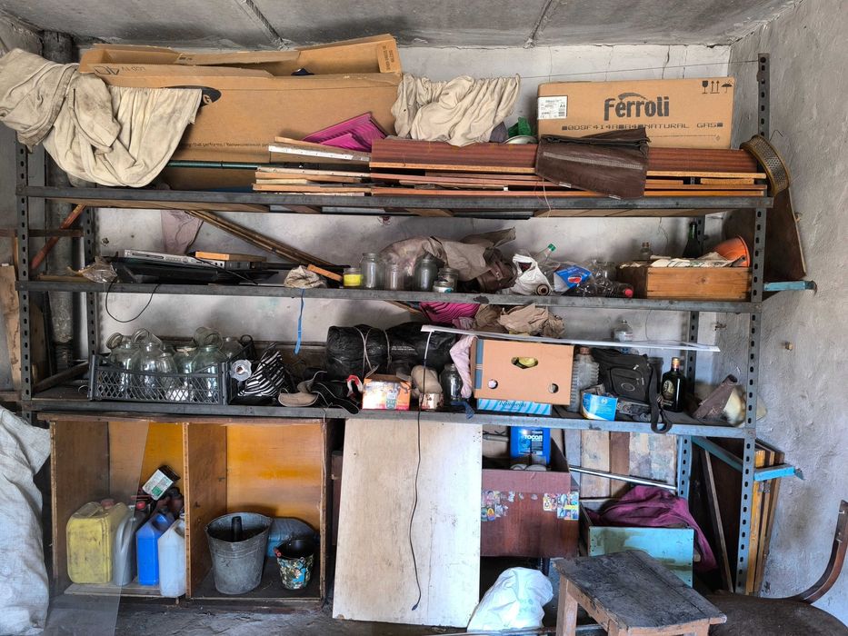 Продам гараж на Югоке( Матреновка) 1900 $+100$ долг,можна на виплату