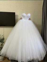 Продам весільну сукню,за деталями в ДІРЕКТ