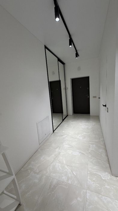 Продаж сучасної 2 кімнатної квартири у Чернівцях