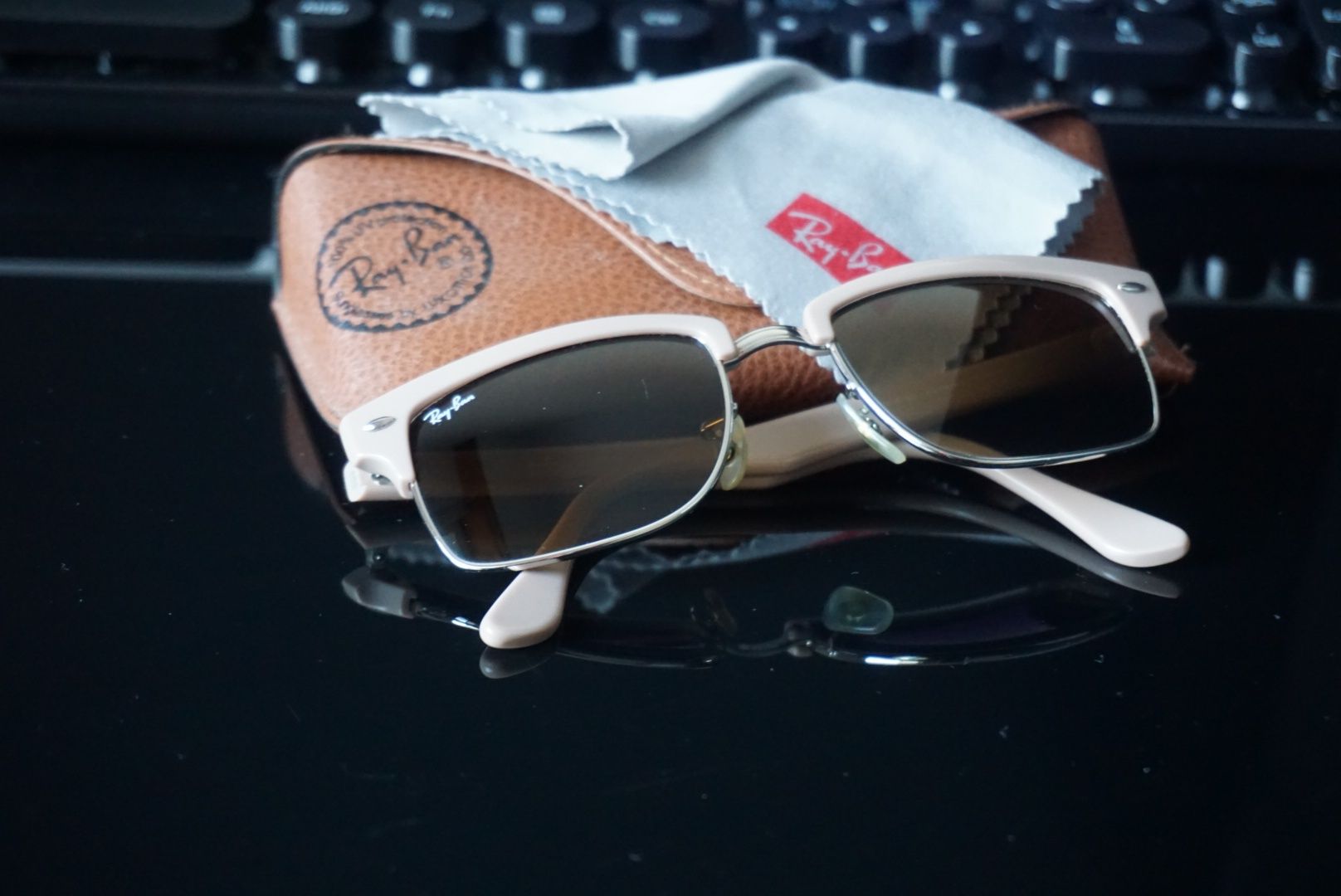 Óculos de Sol Ray-ban originais como novos