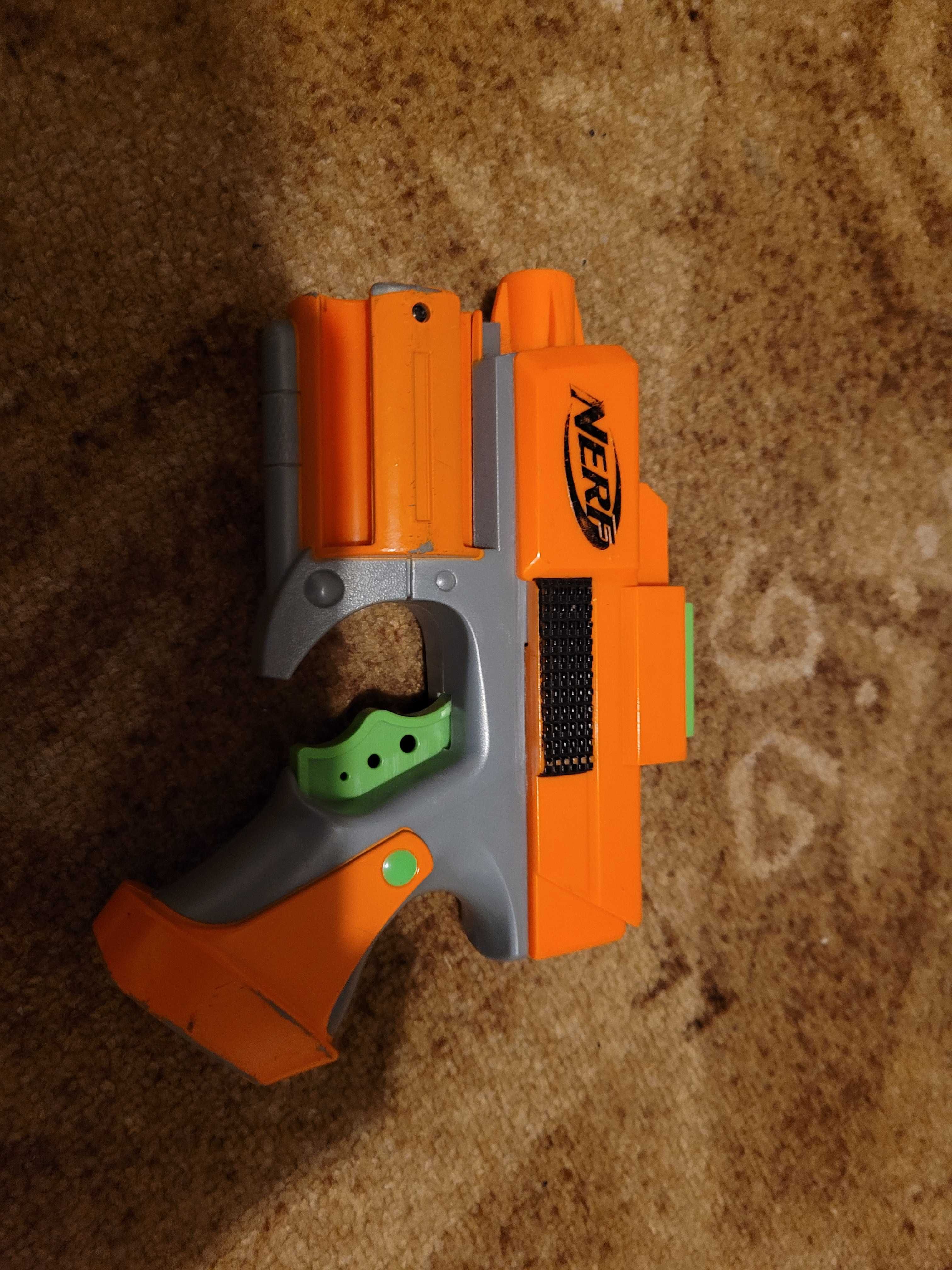 Nerf n strike strzałki