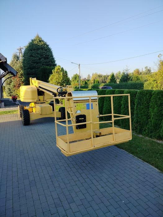 Podnośnik koszowy zwyżka genie S45 4x4