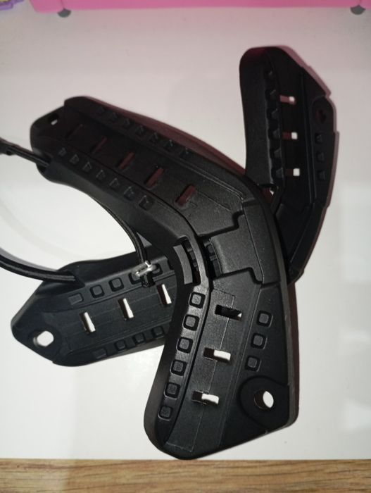 Бічні рейки на шолом MICH 2000 / FAST — монтажні напрямні рейки з кріп