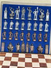 Настільні шахи, металеві ігрові
