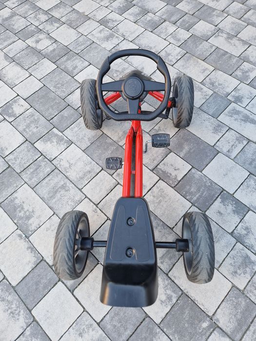 Gokart dziecięcy na pedały
Opis produktu

poprzez zabawę ro