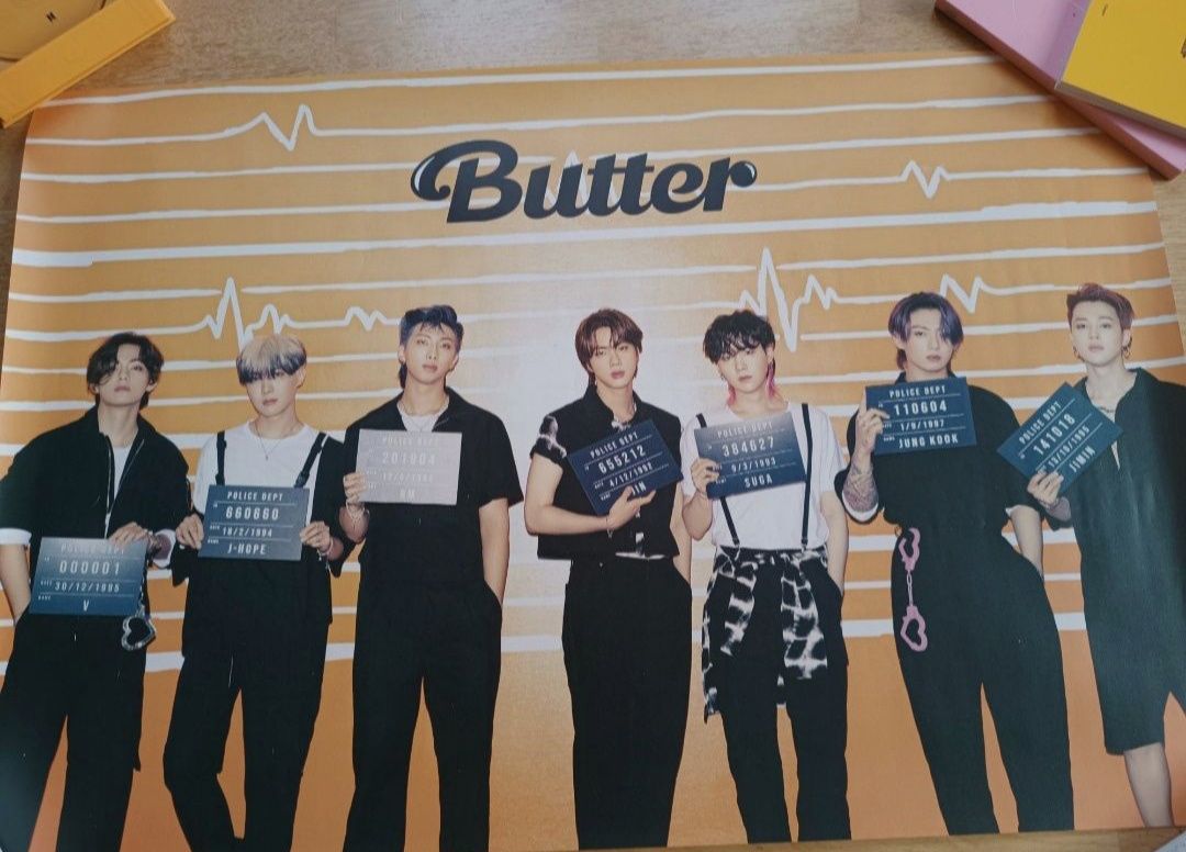 BTS Butter cream +  kolczyki i plakat
