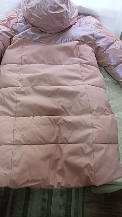 Зимове пальто, пуховик.