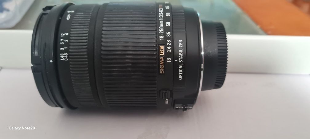 Sigma dc 18-250 mm 1:3,5_6,3 ( Nikon)