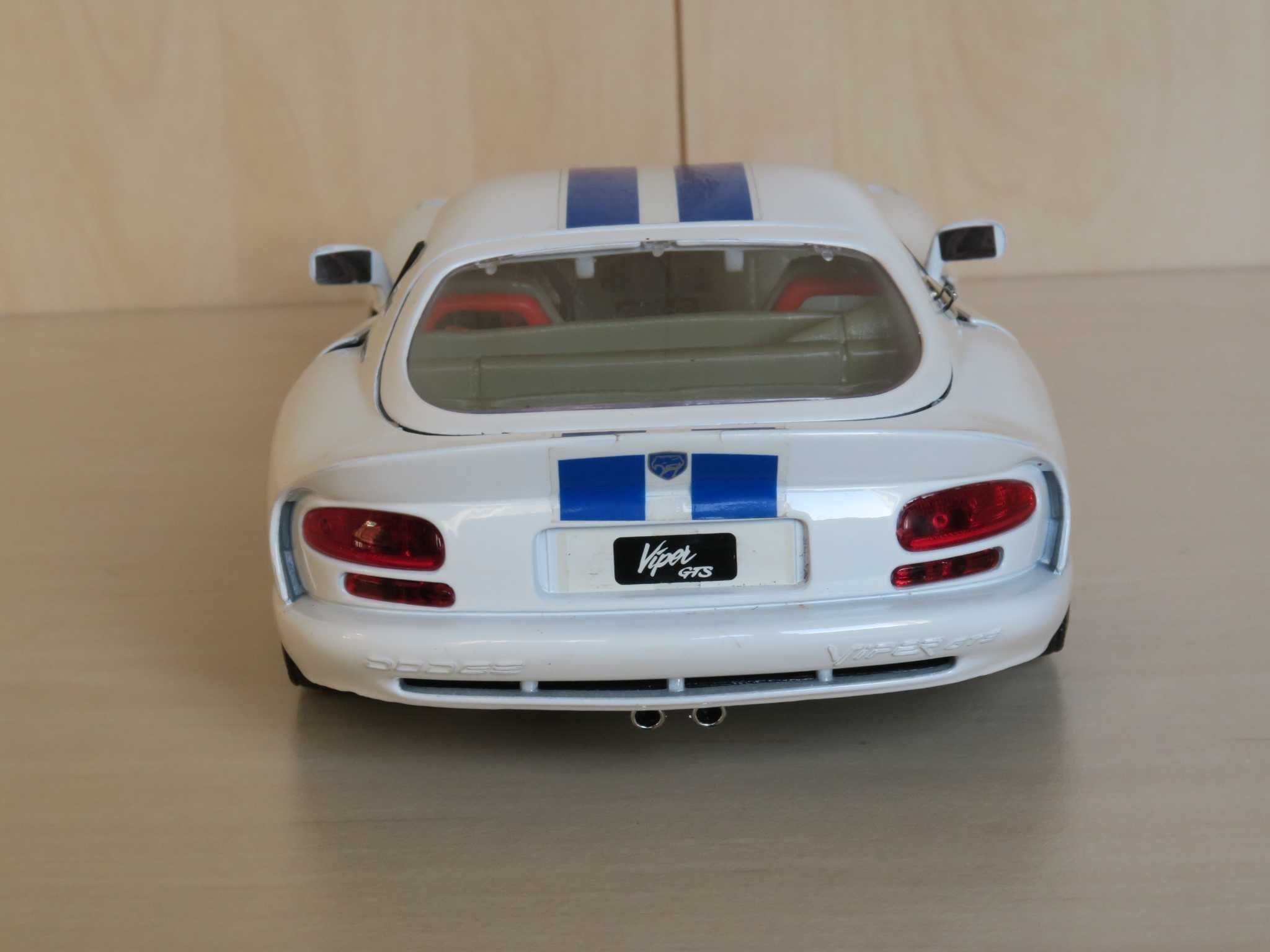 Dodge Viper GTS Coupé 1/18