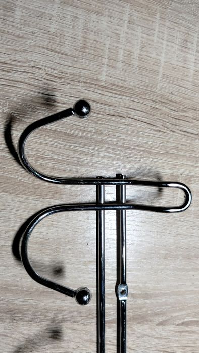 Вешалка в ванную