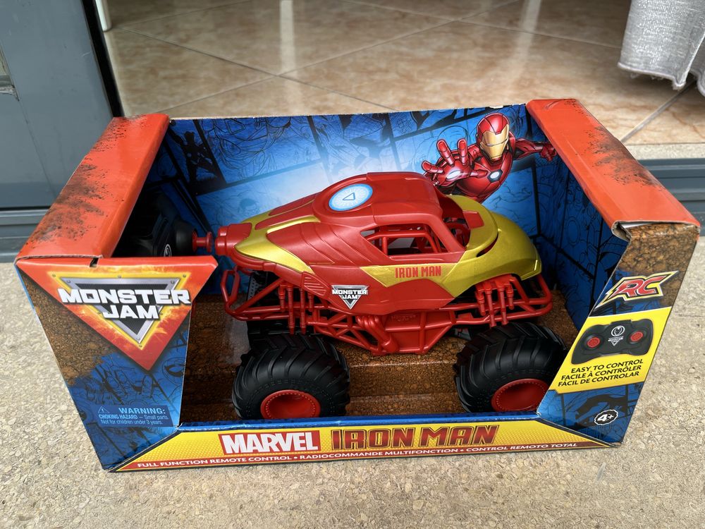 Carro Telecomandado Monster Jam Iron Man Marvel - Novo