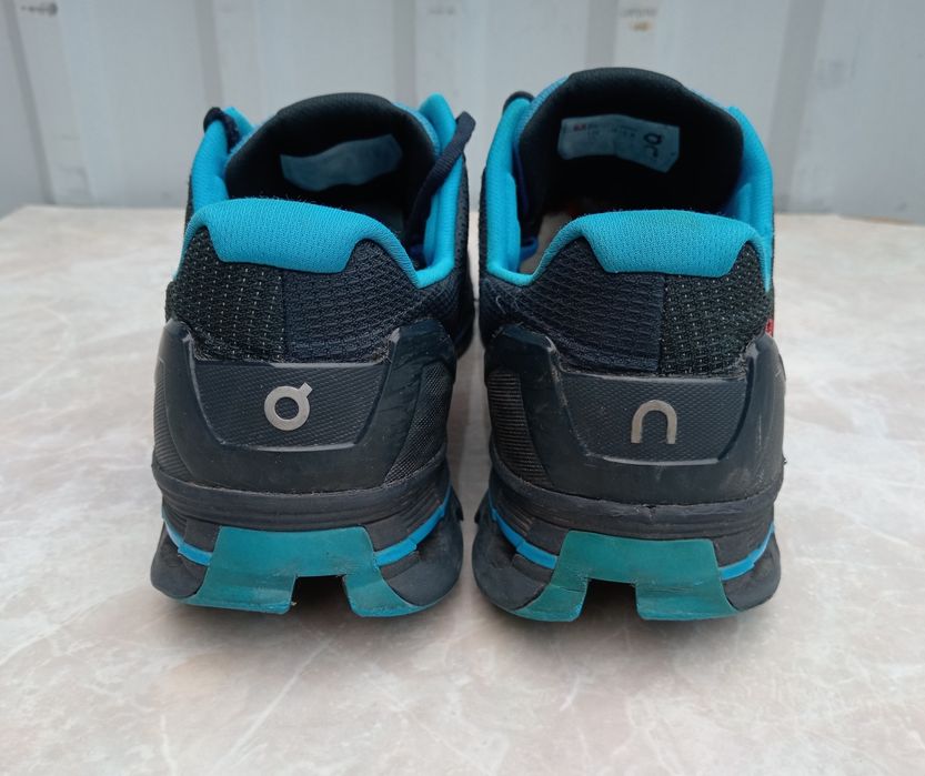 Чоловічі бігові кросівки On Running CloudAce, 47.5 р.