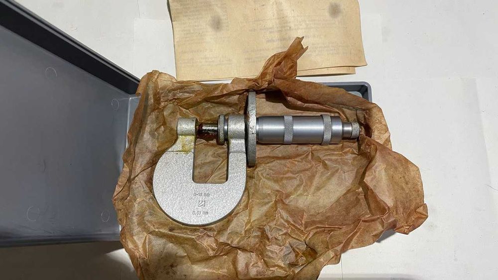 Мікрометр листовий МЛ-10