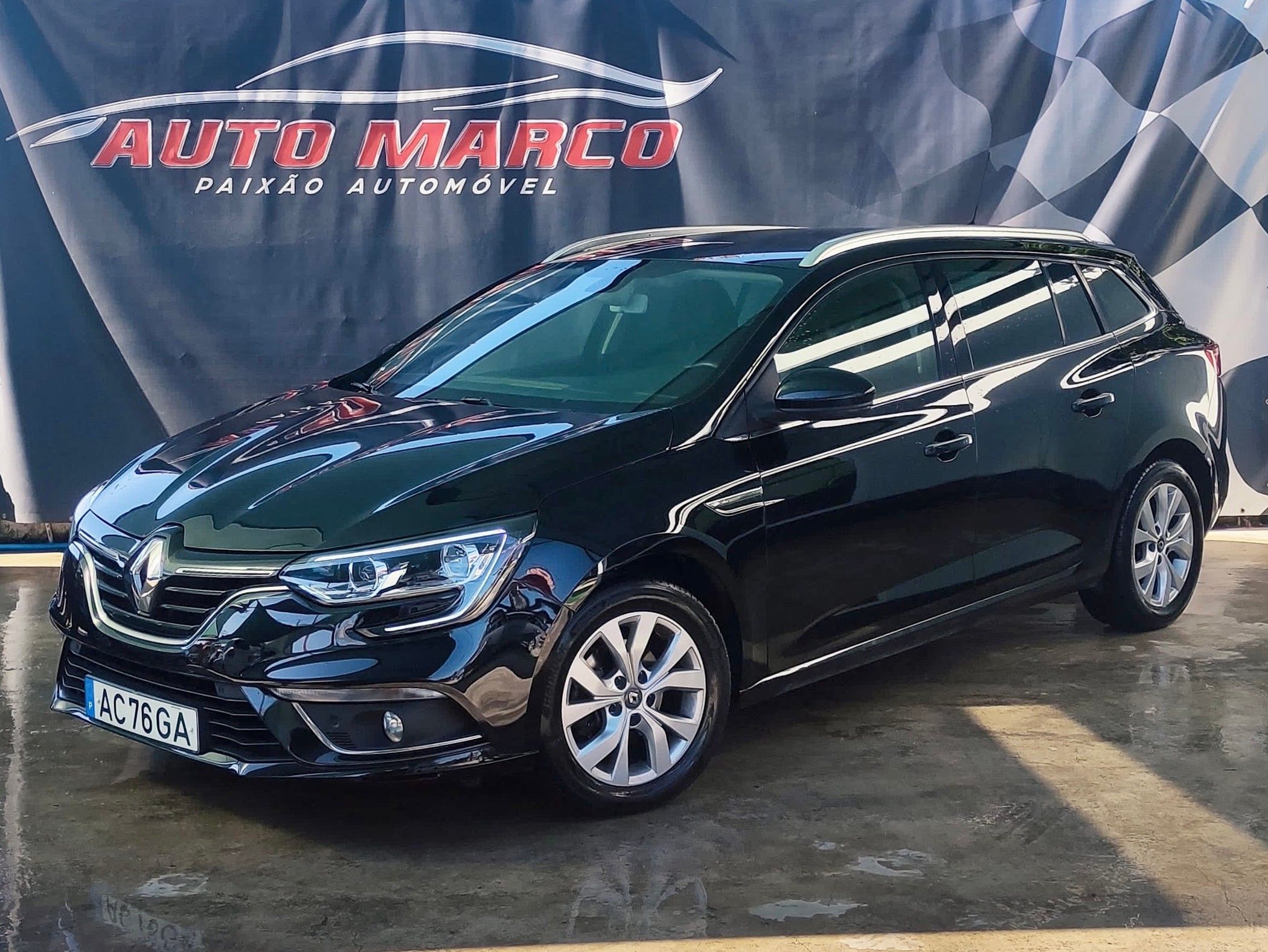 Renault Megane Sport Tourer 1.5 Blue dCi Limited