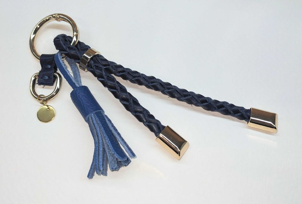 Шкіряний брелок ручної роботи