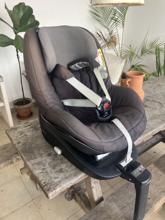 Isofix e cadeira de bebe (9 -24 M)