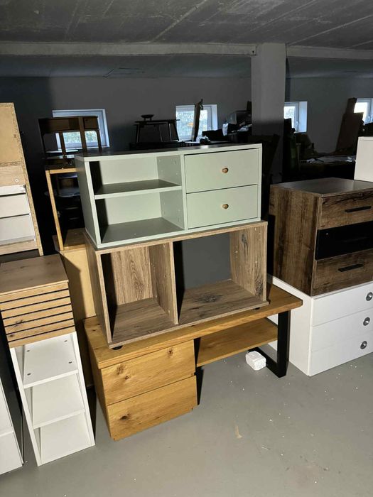 Roznego Rodzaju Meble Domowe