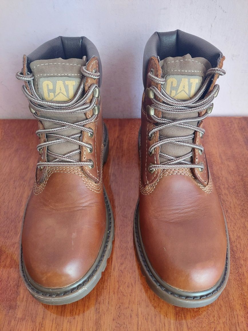 Ботинки caterpillar Colorado timberland оригінал 

РОЗМІР по бірці:
UK