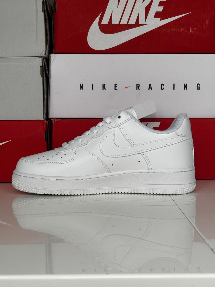 Buty Nike Air force 1 rozmiar 38 Białe
